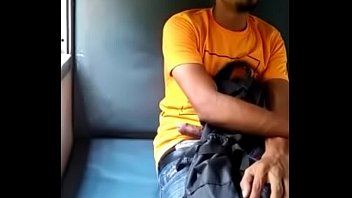Indian dick flash gets caught by college girl on her mobile in train